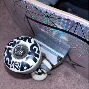 DGK FRAMEWORK SKATEBOARD SET UP W/ GRIP TAPE